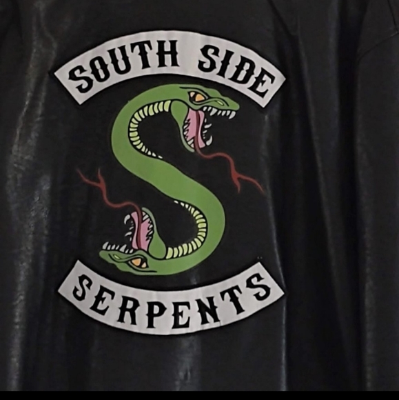 Riverdale South Side Serpents Faux Leather Jacket Medium Jughead - Picture 3 of 4